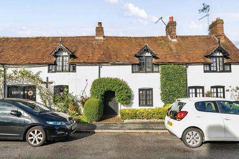 Arundel Road, Angmering... 1 bed cottage for sale