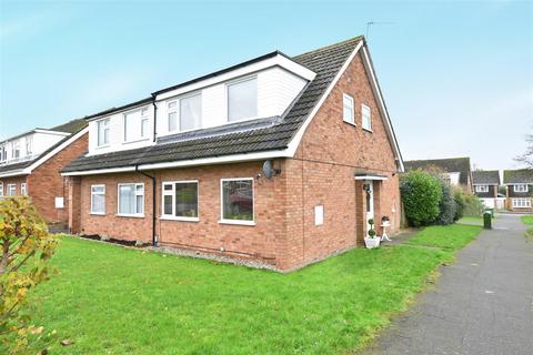 Severn Close, Leamington Spa 3 bed house for sale