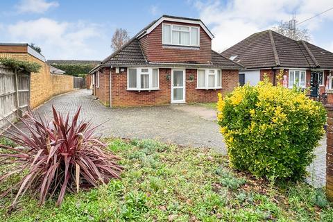 Firs Road, Tilehurst, Reading, RG31 4 bed chalet for sale