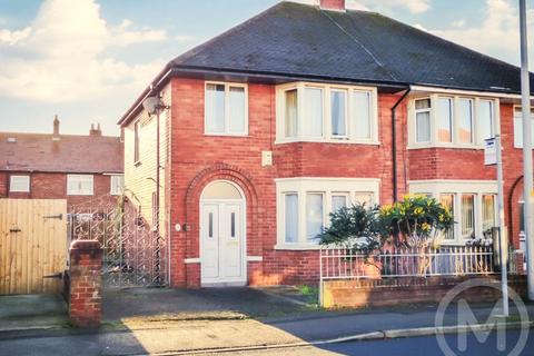 Ingthorpe Avenue, Bispham, Blackpool... 3 bed semi