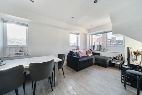 Tempus Court, Bellfield Road, High... 2 bed apartment for sale