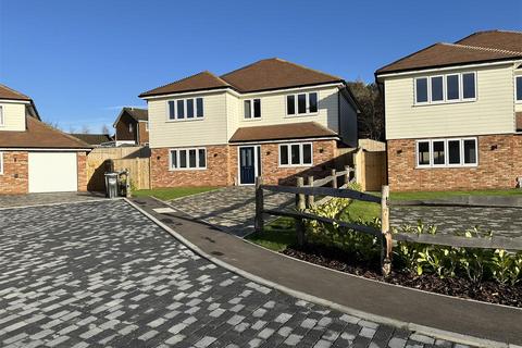Hollington Park Road, St.... 4 bed house for sale