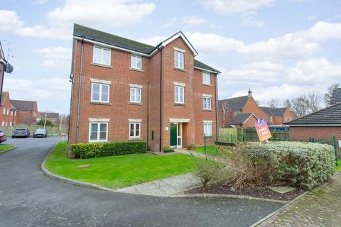 Green Close, Whitfield, CT16 2 bed flat for sale