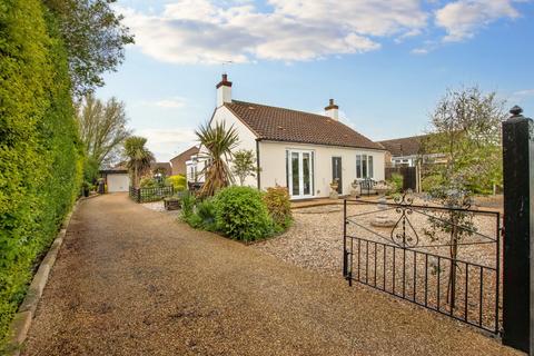 School Road, Tilney St. Lawrence 2 bed detached bungalow for sale