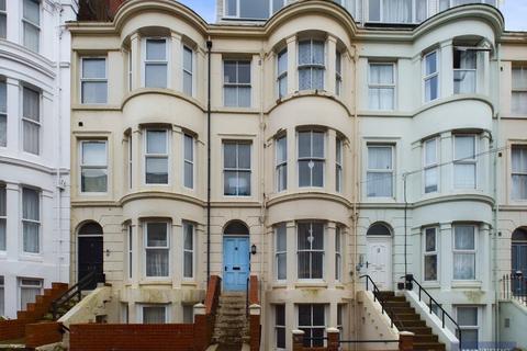 Blenheim Street, Scarborough 1 bed flat for sale