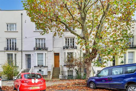 Southampton Road, Gospel Oak 3 bed flat for sale
