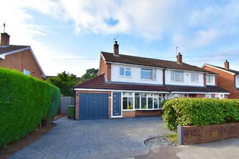 Kingfield Road, Shirley 3 bed semi