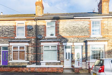 Selby YO8 2 bed terraced house for sale