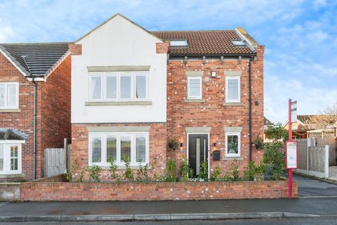 Town Street, Wakefield WF3 5 bed detached house for sale