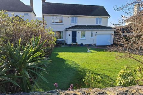 Aber Place, Craigside, Llandudno 3 bed detached house for sale