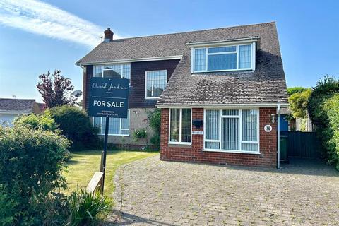 Field Close, Seaford 4 bed detached house for sale