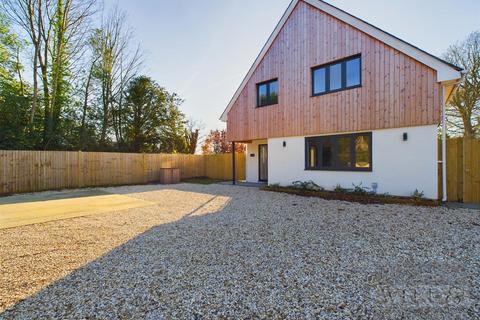Main Road, Westfield 4 bed detached house for sale
