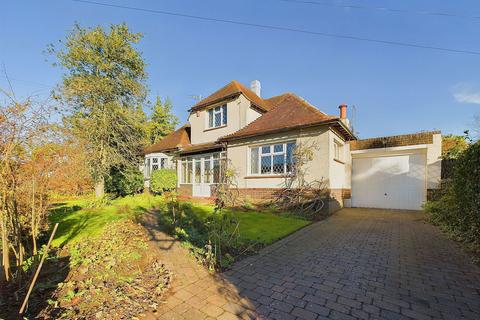 Lime Tree Avenue, Worthing BN14 4 bed detached bungalow for sale