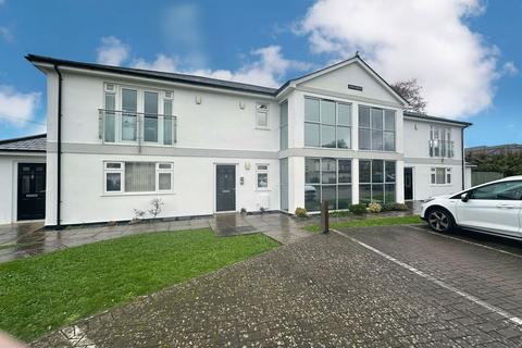 29 Horn Lane, Plymouth PL9 2 bed flat for sale