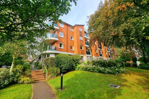 Pantygwydr Court, Sketty, Swansea 1 bed apartment for sale