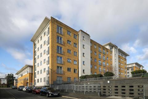 Waxlow Way, Northolt 1 bed flat for sale