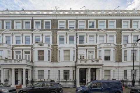 Comeragh Road, London W14 1 bed flat for sale