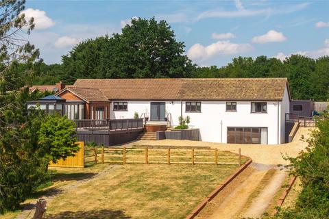 Back Street, Clophill, Bedfordshire... 4 bed detached house for sale