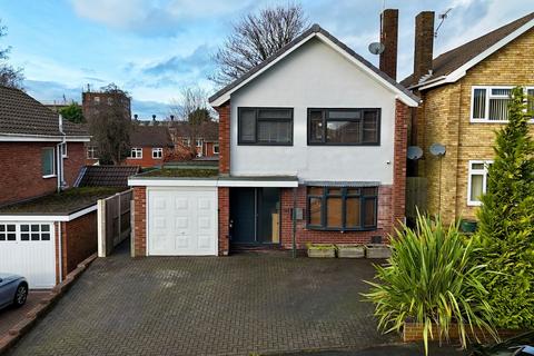 Mount Avenue, Stone, ST15 3 bed detached house for sale