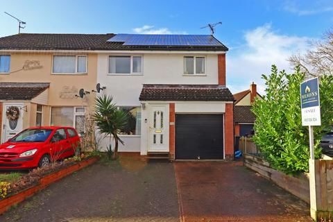 4 bedroom semi-detached house for sale