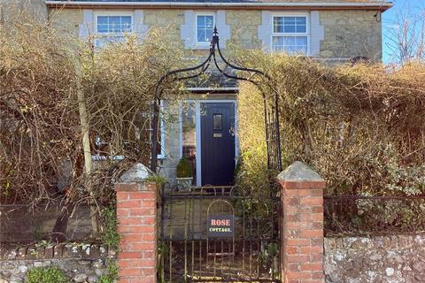 High Street, Niton, Ventnor 3 bed semi