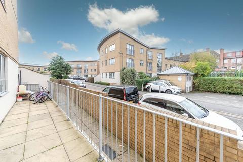 Sovereign Place, Harrow on the Hill... 3 bed flat for sale