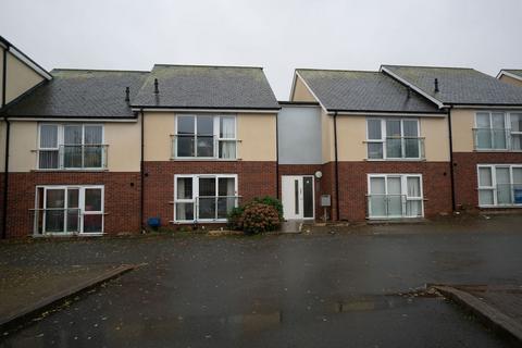 Y Bae, Bangor LL57 2 bed flat for sale