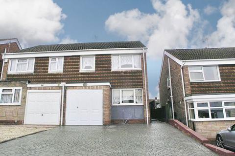 Calewood Road, Brierley Hill DY5 3 bed semi