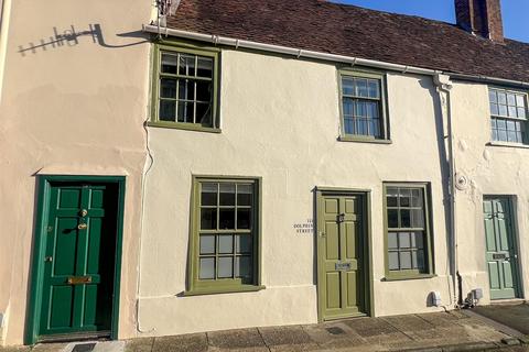 Dolphin Street, Salisbury 2 bed terraced house for sale