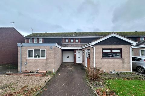 Browning Close, Tamworth, B79 2 bed terraced house for sale