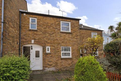 Arethusa Place, High Street... 3 bed terraced house for sale