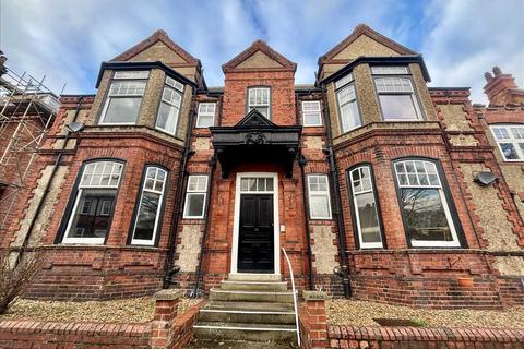 Granville Road, Scarborough 2 bed apartment for sale