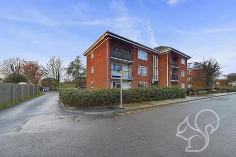 Carrington Court, West Mersea CO5 1 bed apartment for sale
