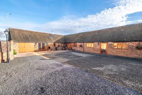 The Old Stables, Slateley, Tamworth... 4 bed barn conversion for sale