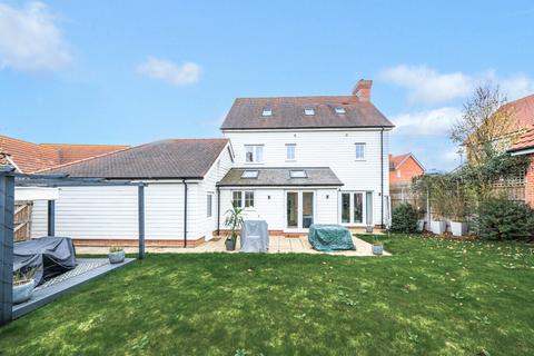 Randall Lane, Hertfordshire CM23 5 bed detached house for sale