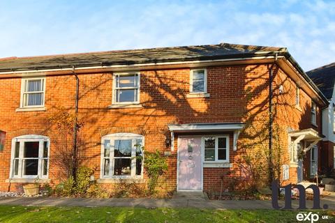 Granary Halt, Braintree CM77 2 bed terraced house for sale