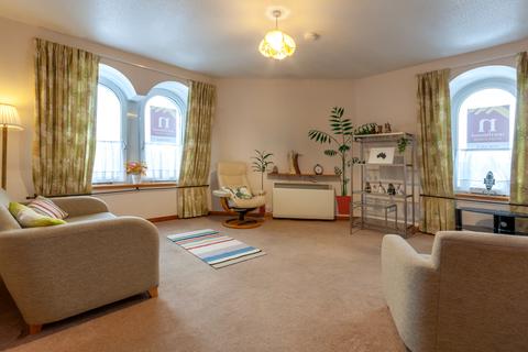 58 Strachan Mill Court, Leadside... 2 bed flat for sale