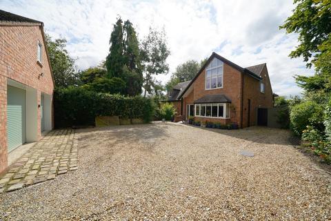 Village Road, Christleton, Chester 4 bed detached house for sale