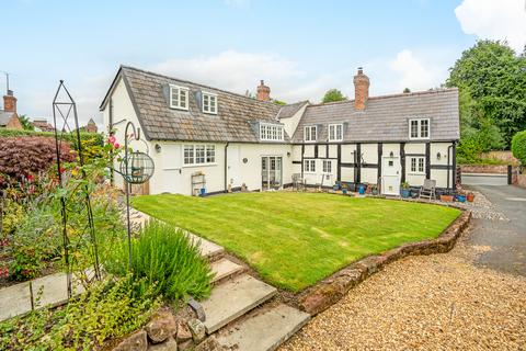 Village Road, Christleton, Chester 4 bed detached house for sale