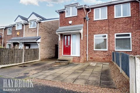 Cloverlands Drive, Staincross 3 bed semi