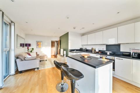 Loch Crescent, Edgware, Middlesex 2 bed apartment for sale