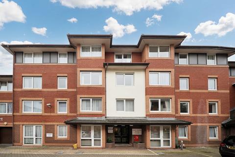 Swanbrook Court, Maidenhead SL6 2 bed apartment for sale