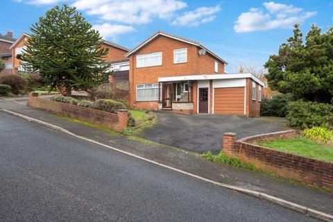 The Knoll, Kingswinford 3 bed detached house for sale