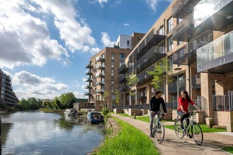 Culvert Drive, London E3 1 bed flat for sale