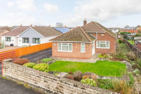 King Alfred Drive, Didcot OX11 3 bed detached bungalow for sale