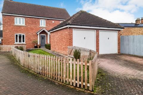 Trafalgar Court, Gainsborough, DN21 1BB 4 bed detached house for sale