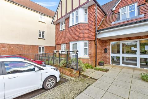 Crowborough Hill, Crowborough, East... 2 bed ground floor flat for sale