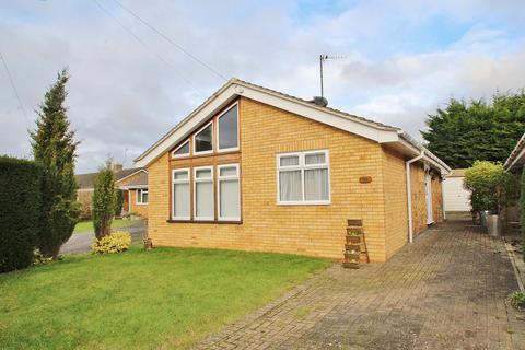 Manor Road, Ducklington, OX29 2 bed detached bungalow for sale