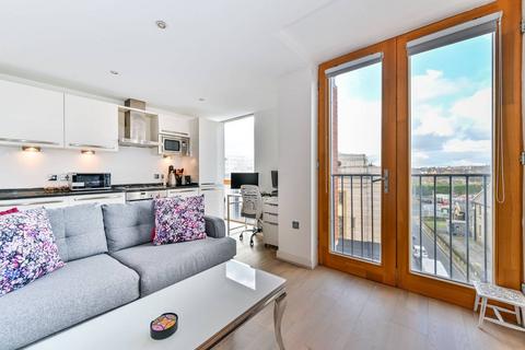 Highgate Road, Kentish Town, London, NW5 1 bed flat for sale