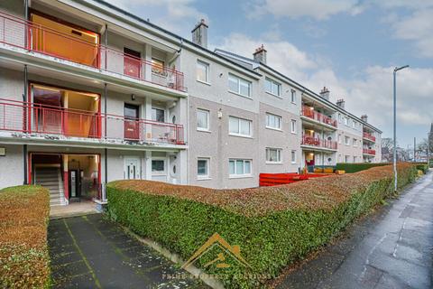 Fyvie Avenue 2/2, Glasgow G43 3 bed flat for sale